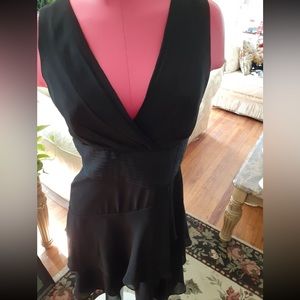 SIZE 6 BLACK DRESS NICE FOR NIGHT OUT OR PARTY, BCBGMAXAZRIA